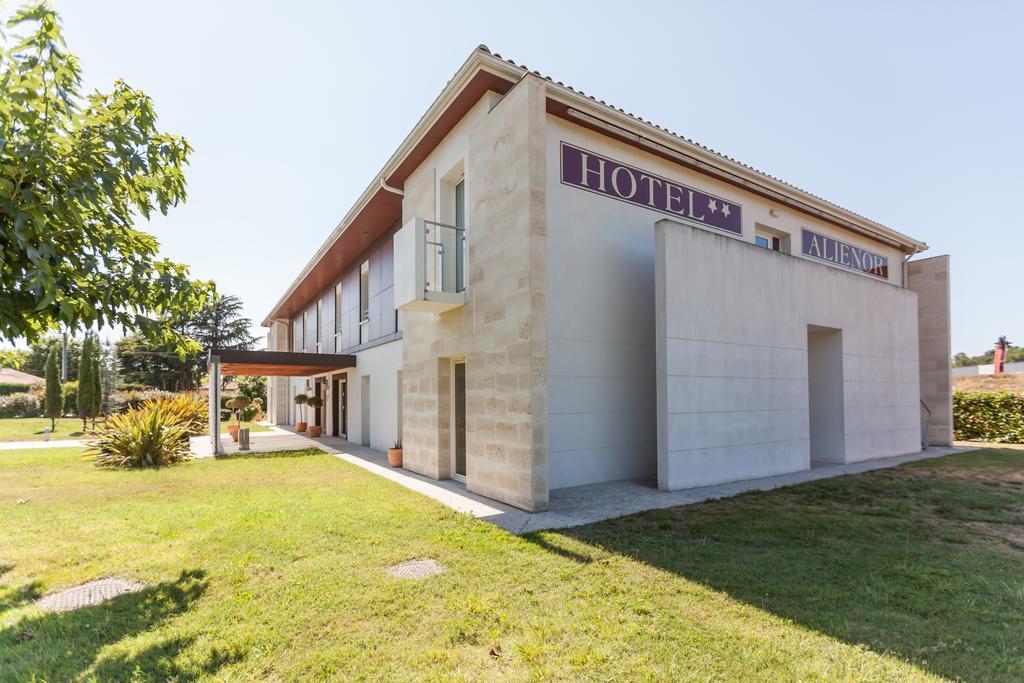 Hotel Alienor Лангон Экстерьер фото